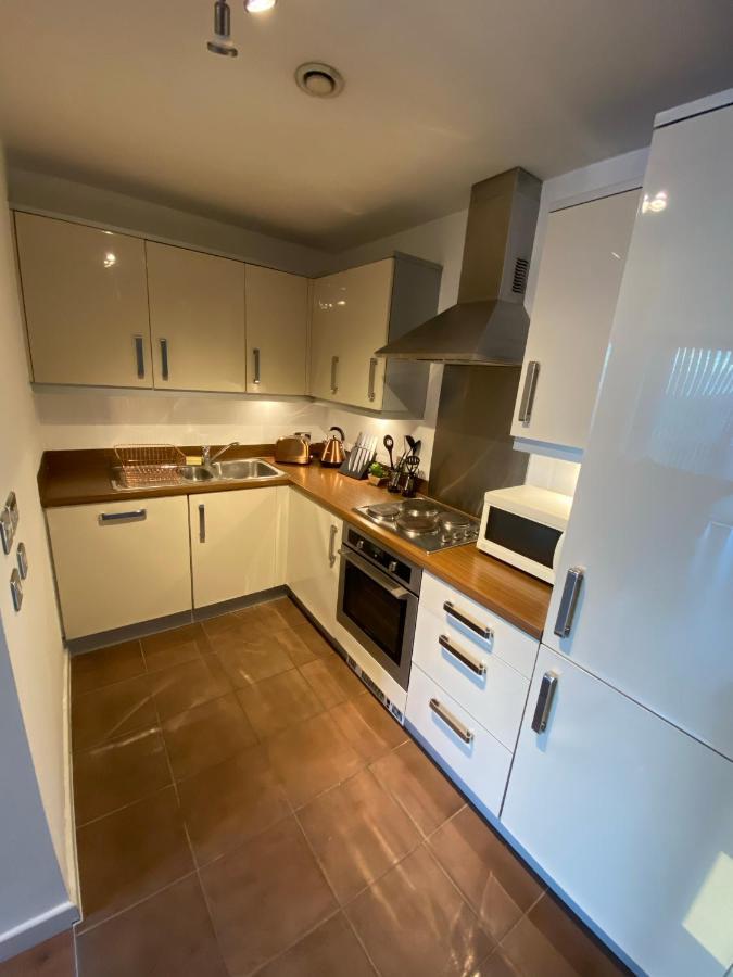 Tailor That Property - Chelsea House ミルトン・ケインズ エクステリア 写真